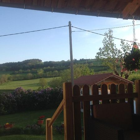 Bed and Breakfast La freycenette Arlempdes Esterno foto